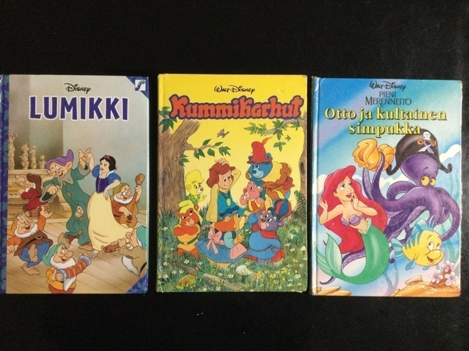 WALT DISNEY - DISNEYN SATULUKEMISTO.  kovakantinen. 3 KPL.