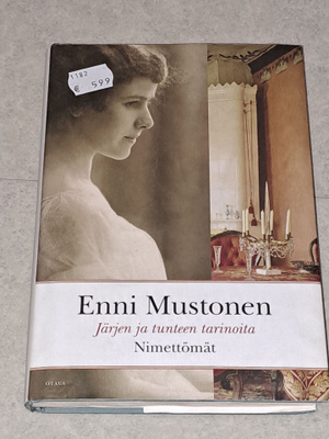 Enni Mustonen: Nimettömät