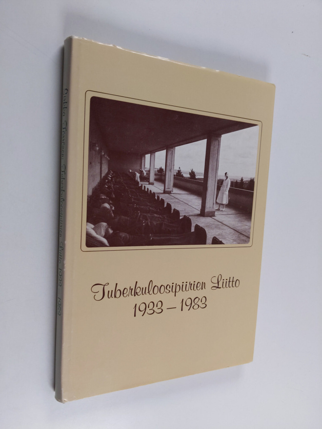 Sirkka Törrönen : Tuberkuloosipiirien liitto 1933-1983
