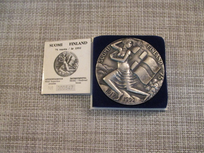 Suomi 75 vuotta mitali 1992 /Kauko Räsänen 1992.
