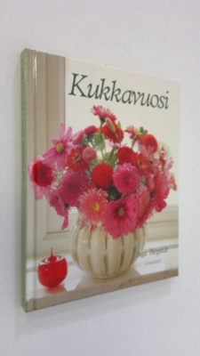 Inga Bergfeldt : Kukkavuosi