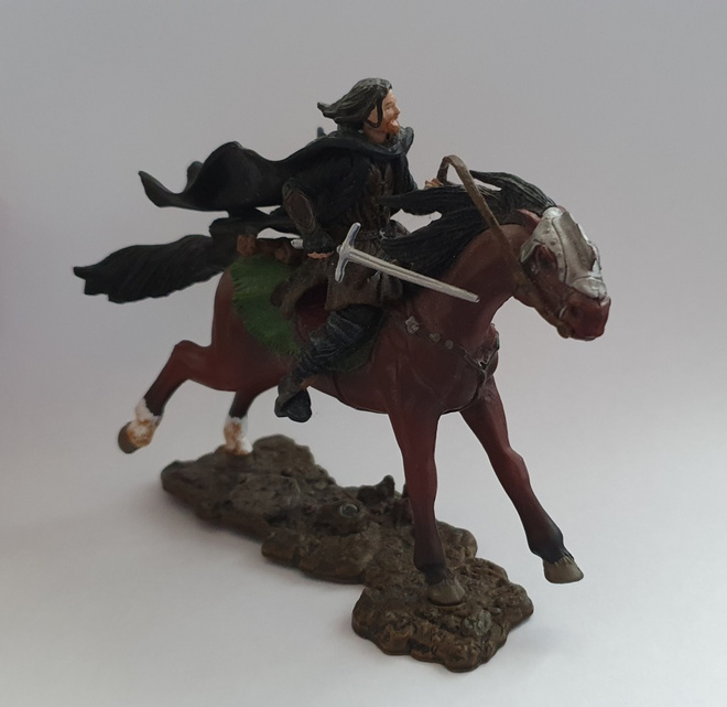 Lord of the Rings – Aragorn on Horseback  -figuuri