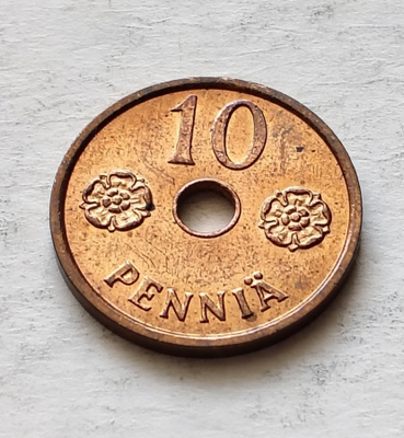 10 penniä v. 1941, circ