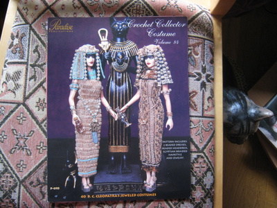 Barbie egyptin asujen virkkausohjeet.