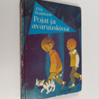 Eila Paakkinen : Pojat ja avaruuskissa : satuseikkailu - pikkukuva 1