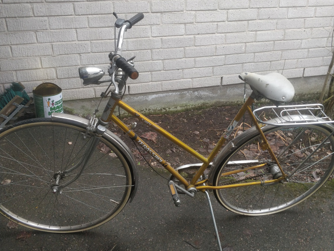 Retro terässiipi polkupyörä vuodelta 70 ?