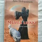 Holopainen, Anu: Pohjoistuulen jälkeläiset 2: Musta liekki - pikkukuva 1