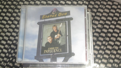 Status Quo – Under The Influence