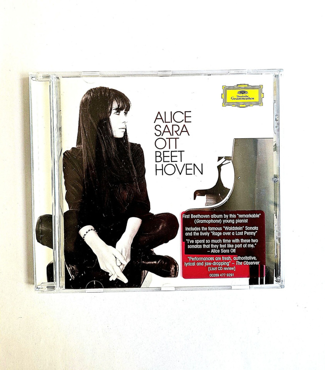 Alice Sara Ott: Beethoven pianosonaatti no. 21 ”Waldstein”
