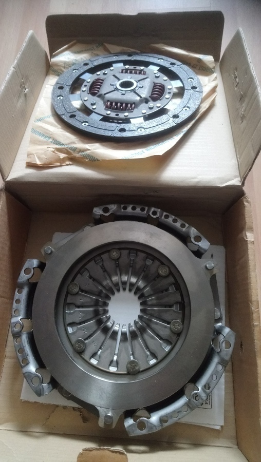 Ford Focus MK1 1.4 kytkinpaketti.