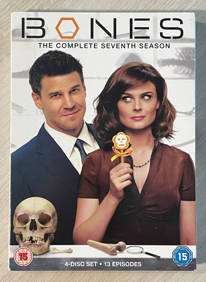 Bones: Kausi 7 (4DVD) Emily Deschanel & David Boreanaz