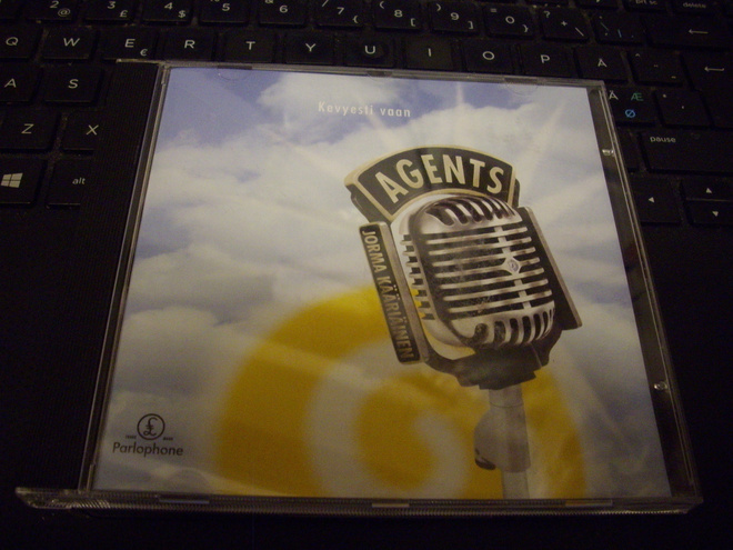AGENTS & Jorma Kääriäinen: Kevyesti vaan CD (Sis.postikulut)