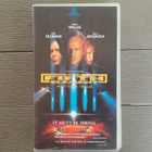 VHS: The Fifth Element / Puuttuva Tekijä (Bruce Willis 1997) - pikkukuva 1