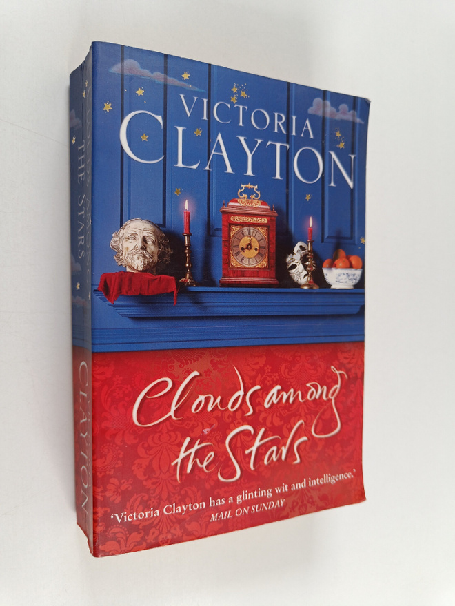 Victoria Clayton : Clouds among the stars