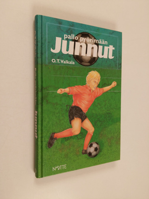 O.T Valkala : Pallo pyörimään junnut