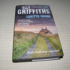 Elly Griffiths Lukittu huone  -sid - pikkukuva 1