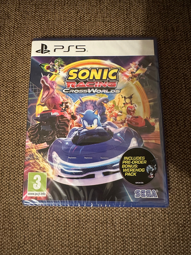 Sonic Racing Crossworlds + ennakkotilaajan edut (PS5) - Uusi