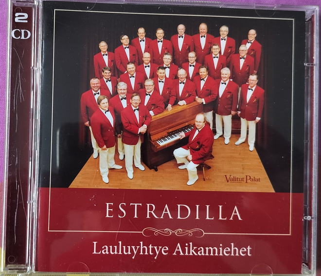 LAULUYHTYE AIKAMIEHET-ESTRADILLA-2CD, v.2015 VALITUT PALAT
