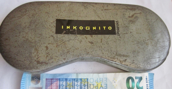 VANHA Silmälasikotelo Polaroid Inkognito