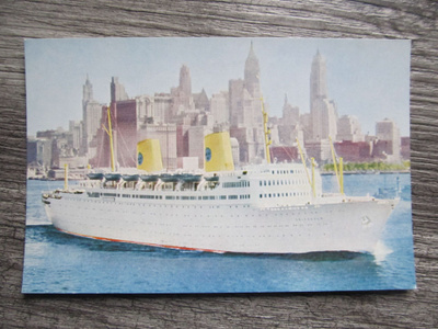 MS GRIPSHOLM.....New Yorkin edustalla.