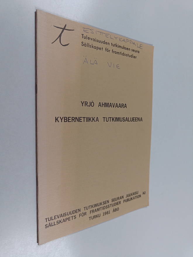 Yrjö Ahmavaara : Kybernetiikka tutkimusalueena
