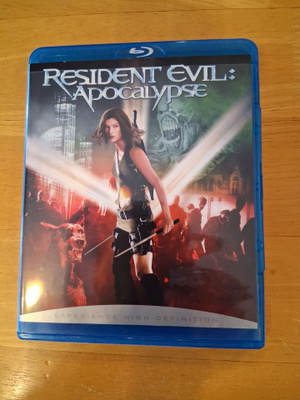 RESIDENT EVIL APOCALYPSE SUOMI