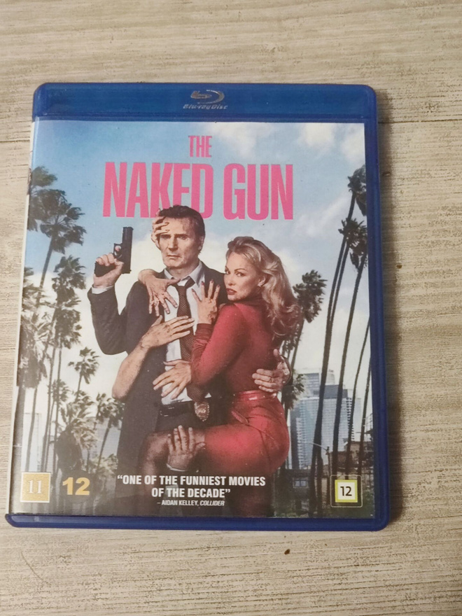 The Naked Gun BLU-RAY Liam Neeson Pamela Anderson