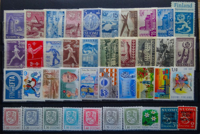 SUOM 11. WANHAA 40 KPL ** POSTITUORE ERÄ 1900 LUVUN ALKUA