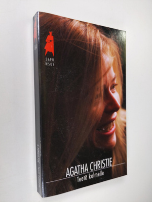 Agatha Christie : Teetä kolmelle