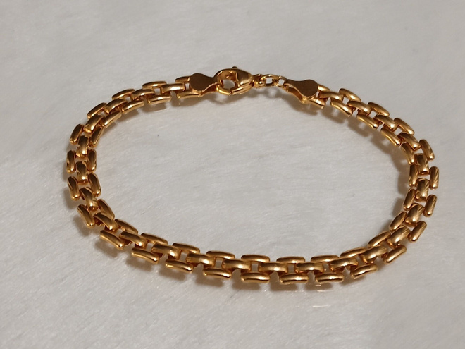 Gold plated Basket Weave Bracelet