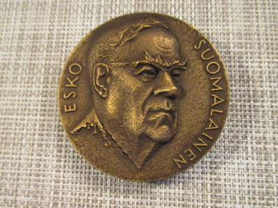 Esko Suomalainen mitali 1980 /Terho Sakki 1980