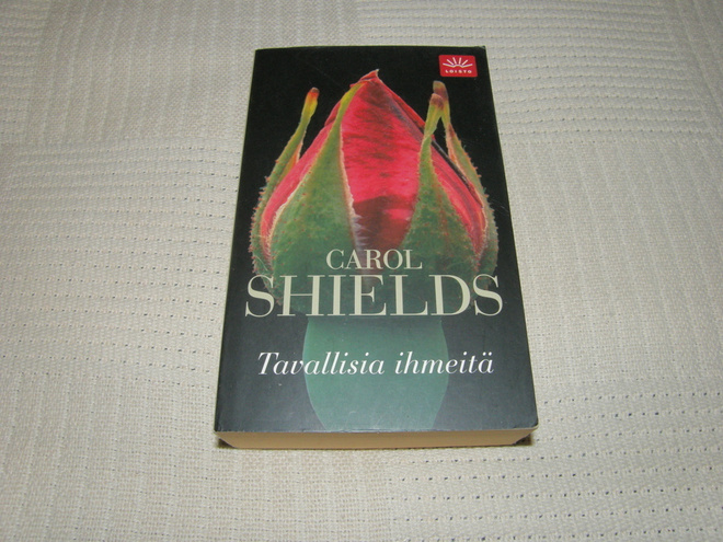 Carol Shields Tavallisia ihmeitä  -pok