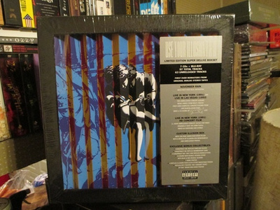 GUNS N' ROSES:USE YOUR ILLUSION CD BOKSI