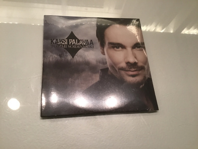 Tommi Soidinmäki . Kaksi palavaa CDS single