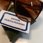 L12 3 Kolmet aurinkolasit - pikkukuva 2
