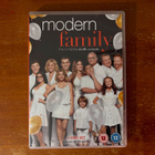 Moderni perhe Modern Family Kausi 9 DVD - pikkukuva 1