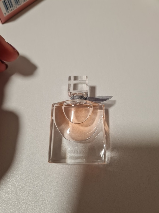 Hajuvesiminiatyyri La Vie Est Belle  Lancome