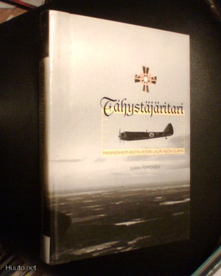 Jukka Piipponen TÄHYSTÄJÄRITARI ( 1 p. 2004 ) Sis.pk:t