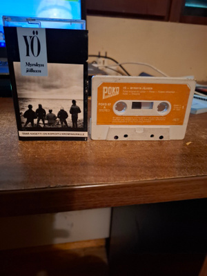 Yö - Myrskyn Jälkeen