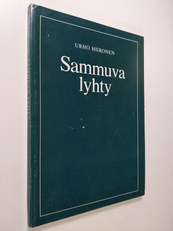 Urho Hiironen : Sammuva lyhty