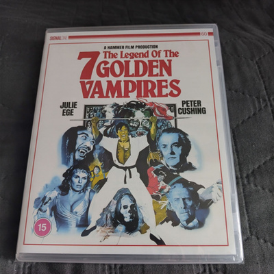 The Legend Of The Seven Golden Vampires Blu-Ray *muoveissa*