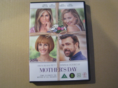 MOTHER'S DAY ( Jennifer Aniston )