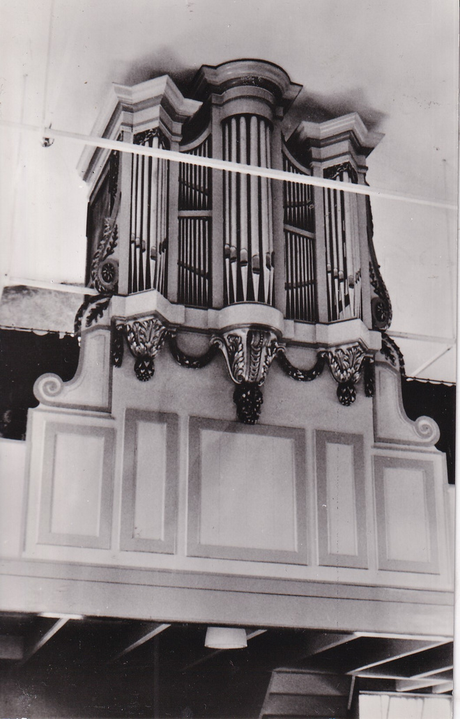 Urut. Steenwiik. . Gerf. Kerk.  e297