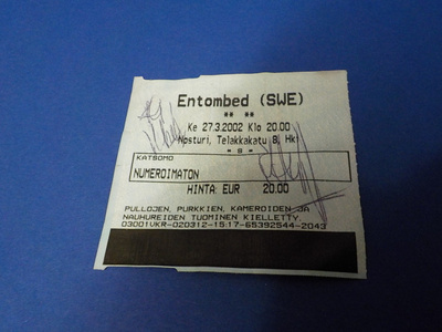 ENTOMBED 2x NIMMARIT KEIKKALIPUSSA