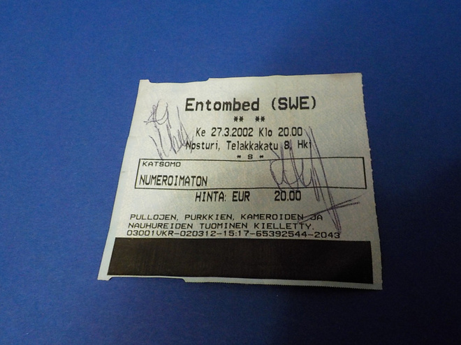 ENTOMBED 2x NIMMARIT KEIKKALIPUSSA
