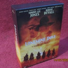 Lonesome Dove - Vaarojen maa 1 ja 2 (DVD) - pikkukuva 2