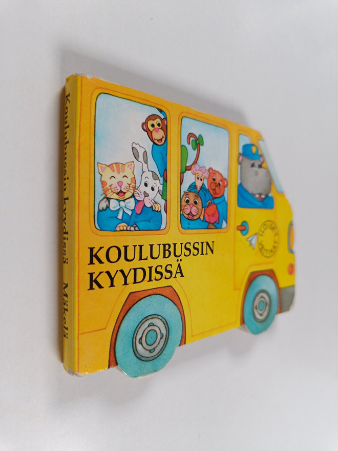 Flavia Vanoli : Koulubussin kyydissä