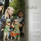 Hauskat nukenvaatteet neulomalla ja virkkaamalla - pikkukuva 1