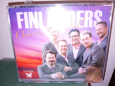 3cd Finlanders  : Oikeesti hyvät ( UUSI  ) SIS POSTIKULU
