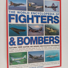 Francis Crosby : The world encyclopedia of fighters & bom... - pikkukuva 1
